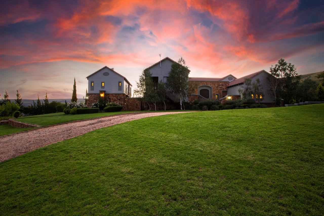 Mount High Luxury Country Estate Villa Lydenburg Exterior photo
