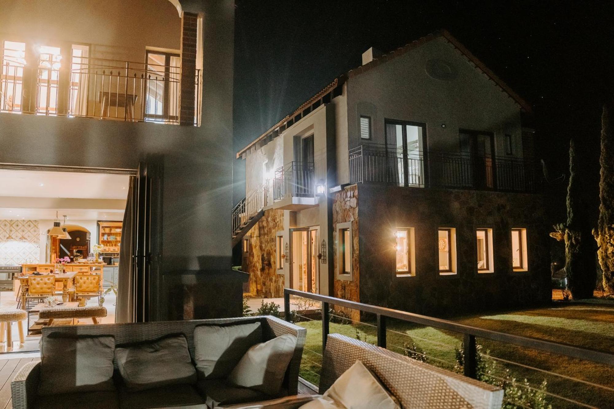 Mount High Luxury Country Estate Villa Lydenburg Exterior photo